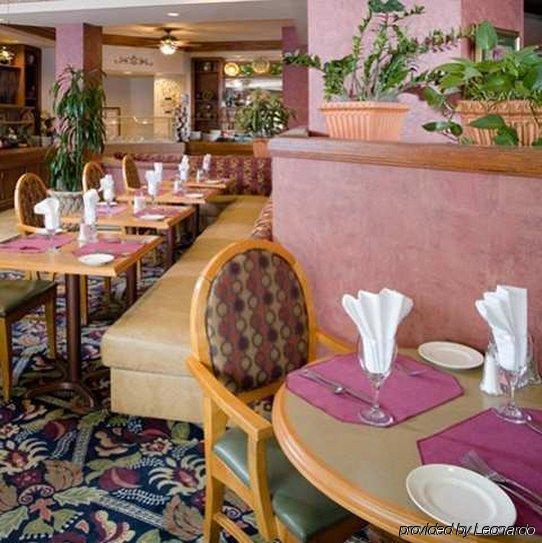 Doubletree Suites By Hilton Raleigh-Durham Restaurante foto